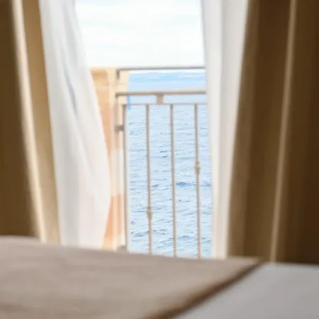 Abuela Teta - Sea Front Gallipoli